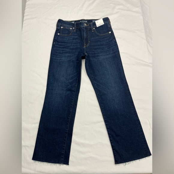 J Crew Mid Rise Cropped Kickout Jeans 2003 Super Stretch Basil Penny Wash 27 NWT - Picture 3 of 11